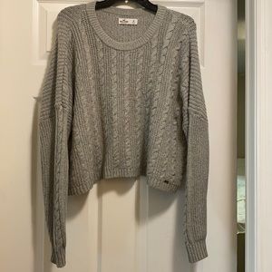 Light  grey sweater